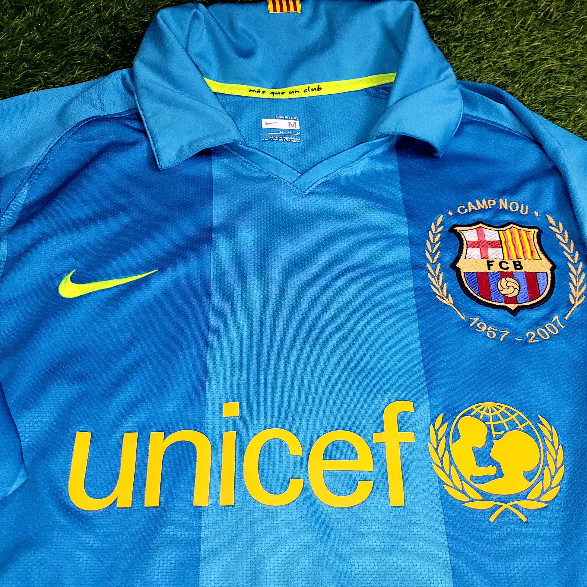 Messi Barcelona Anniversary 2007 2008 Away Soccer Jersey Shirt M SKU# 237743-414 - ForeverSoccerJerseys