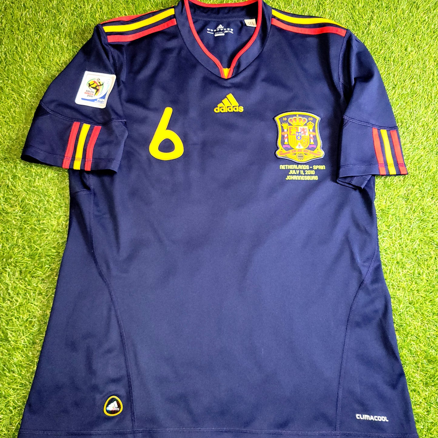 Iniesta Spain 2010 WORLD CUP FINAL Soccer Away Jersey L SKU# P47896