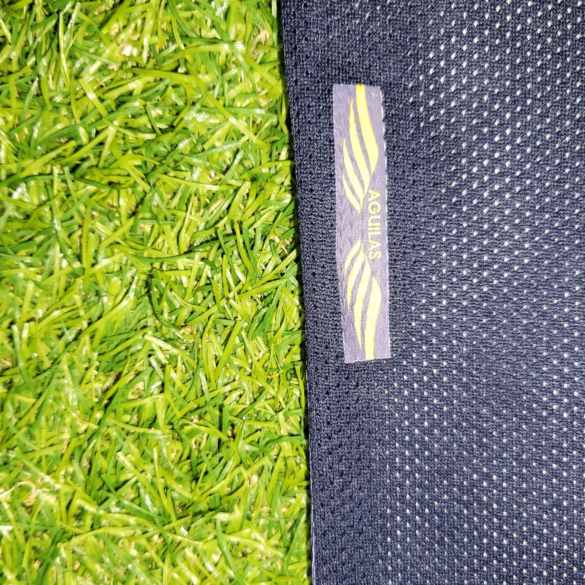 Cabanas America Aguilas 2009 - 2010 Away Soccer Jersey L SKU# 365997 - 451 Adidas