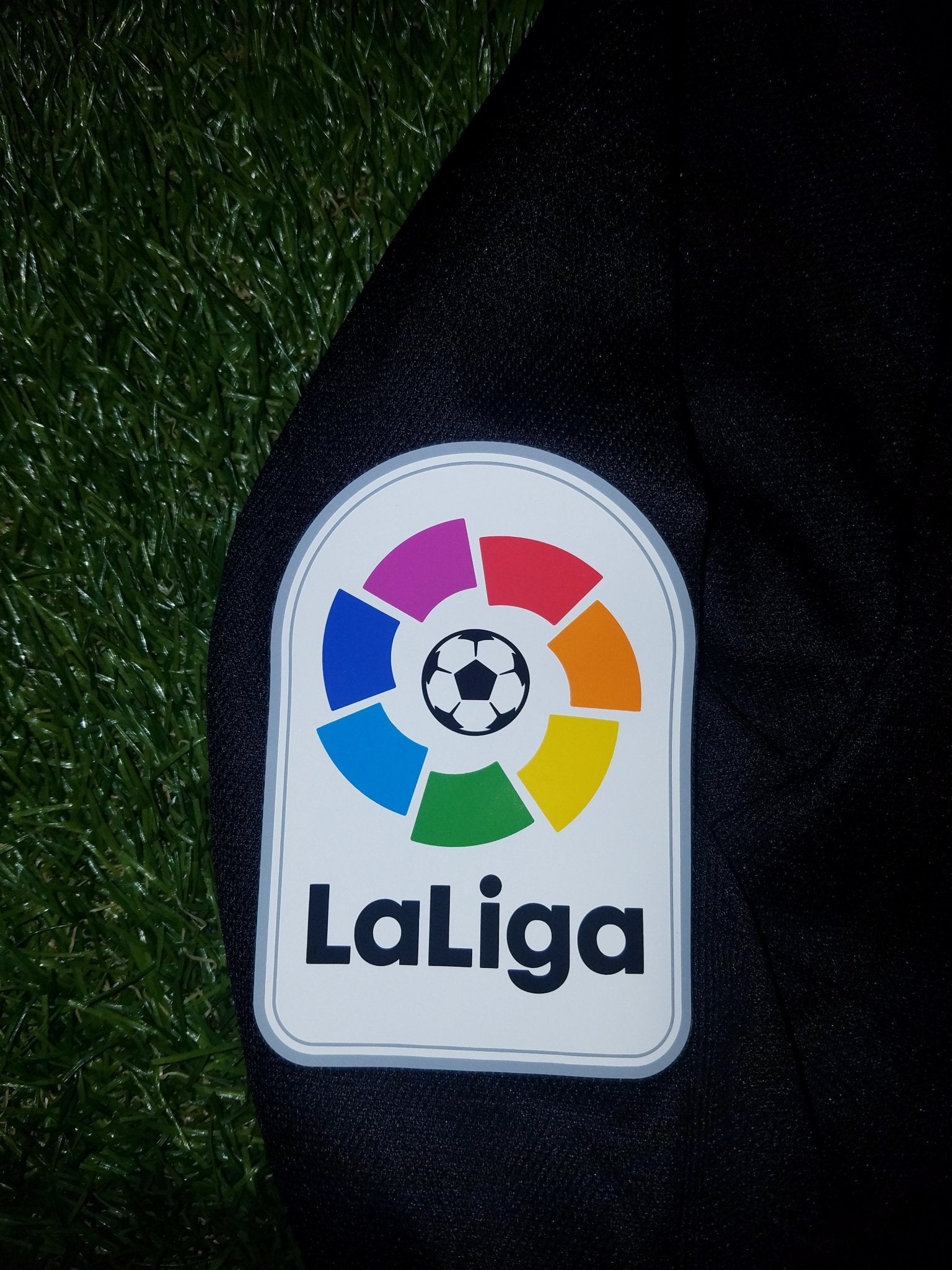 Cristiano Ronaldo Real Madrid 2017 2018 Black Long Sleeve Jersey Shirt Maglia L B31088 foreversoccerjerseys