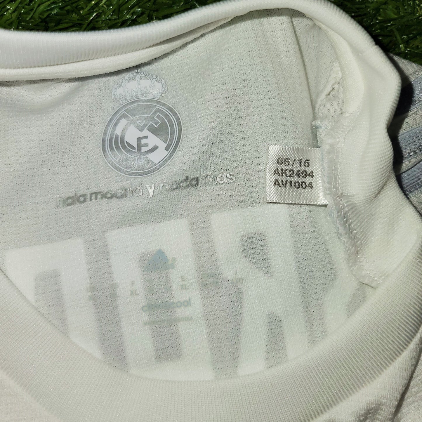 Kroos Real Madrid 2015 2016 Home Jersey Camiseta Shirt Trikot XL SKU# AK2494 foreversoccerjerseys