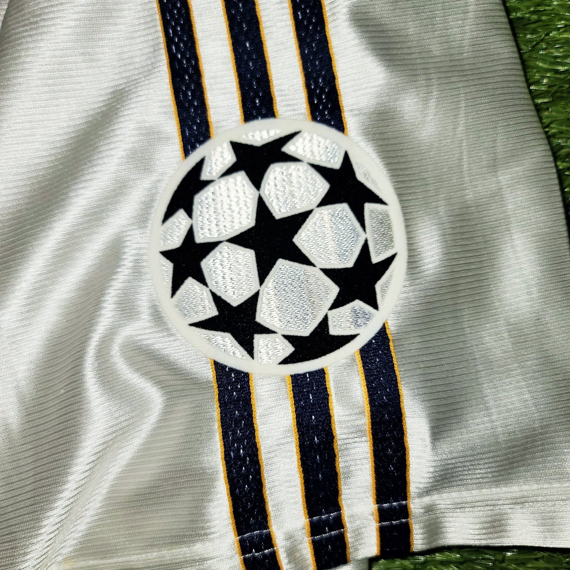 Redondo Real Madrid Home 1999 2000 UEFA Jersey Shirt Camiseta XL foreversoccerjerseys