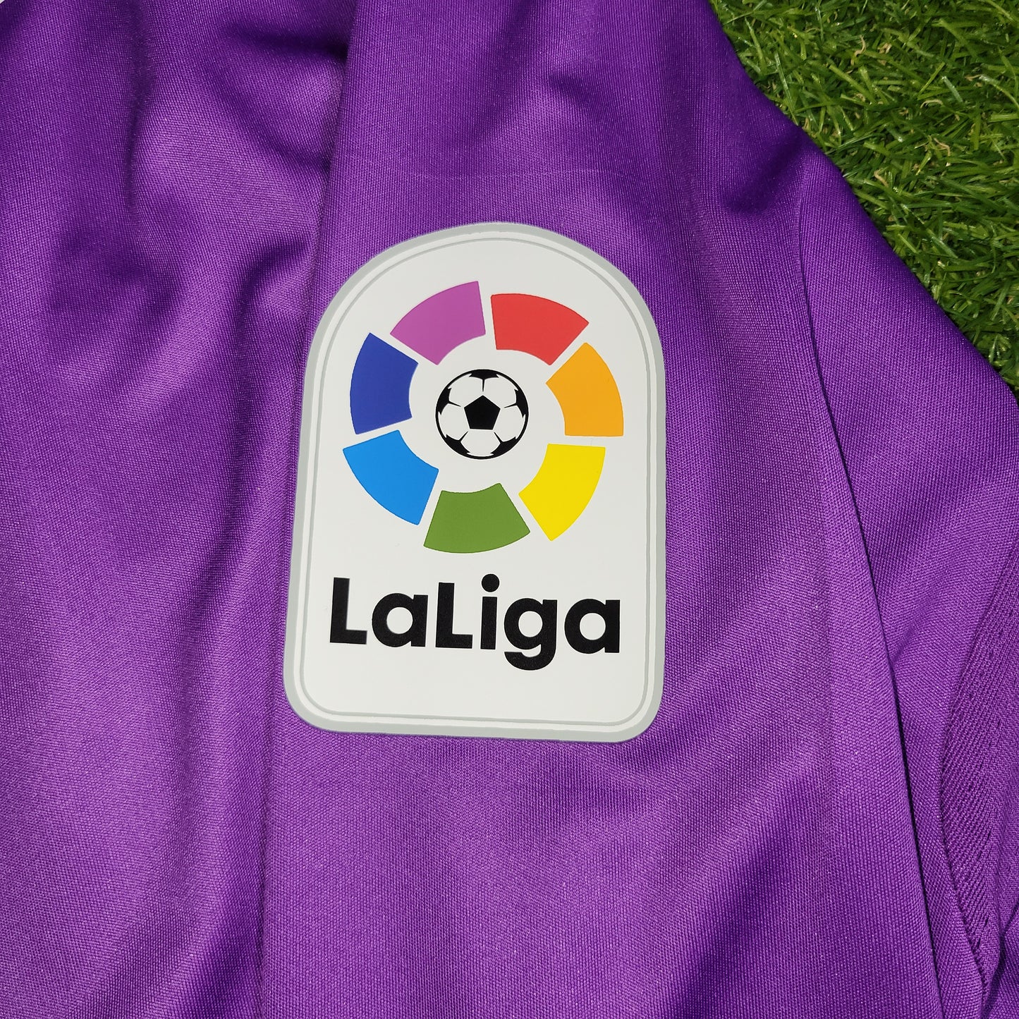 Cristiano Ronaldo Real Madrid 2016 2017 Purple Away Long Sleeve Soccer Jersey Shirt L SKU# AI5159 - foreversoccerjerseys