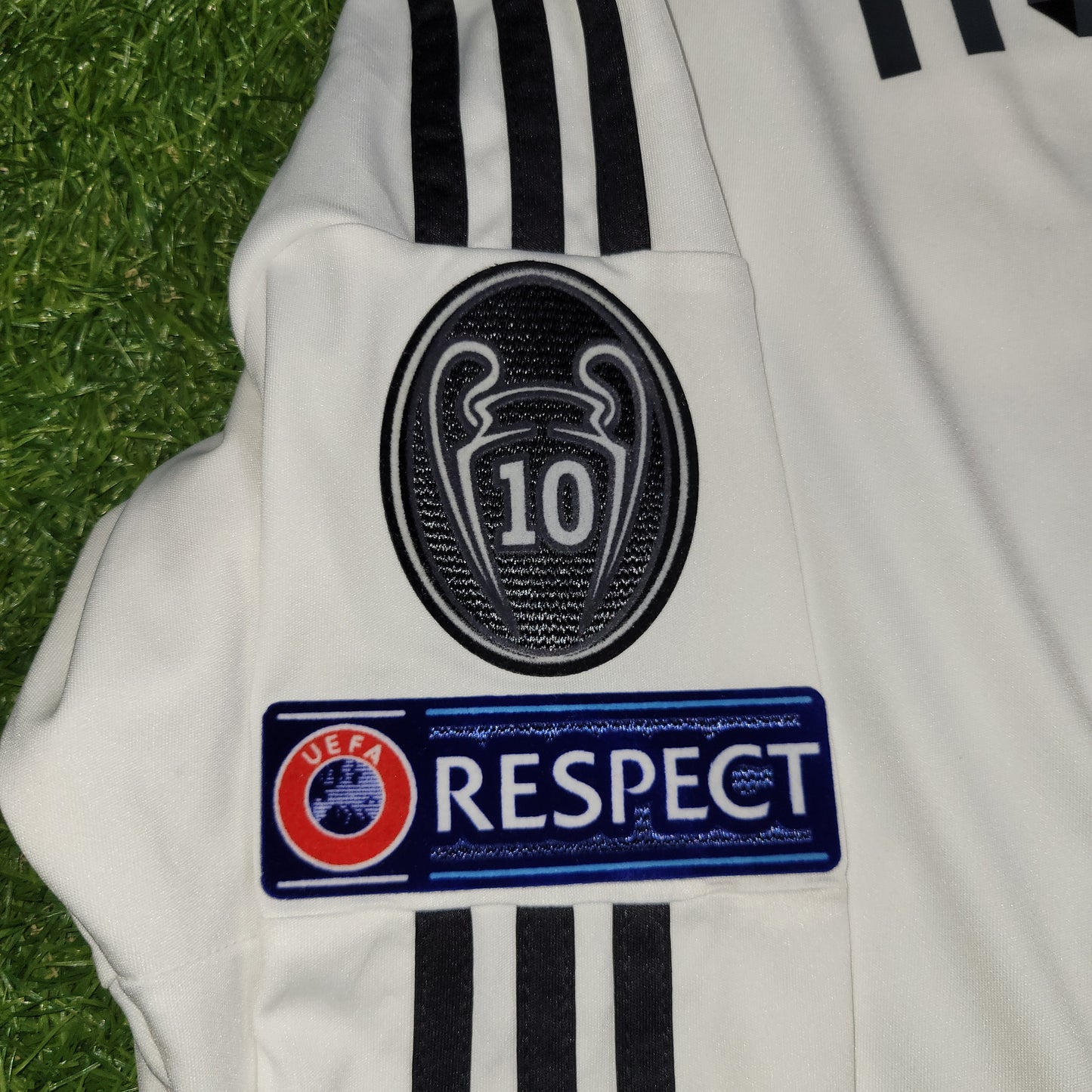 Cristiano Ronaldo Real Madrid 2014 2015 Home Long Sleeve UEFA Soccer Jersey Shirt L SKU# F49660