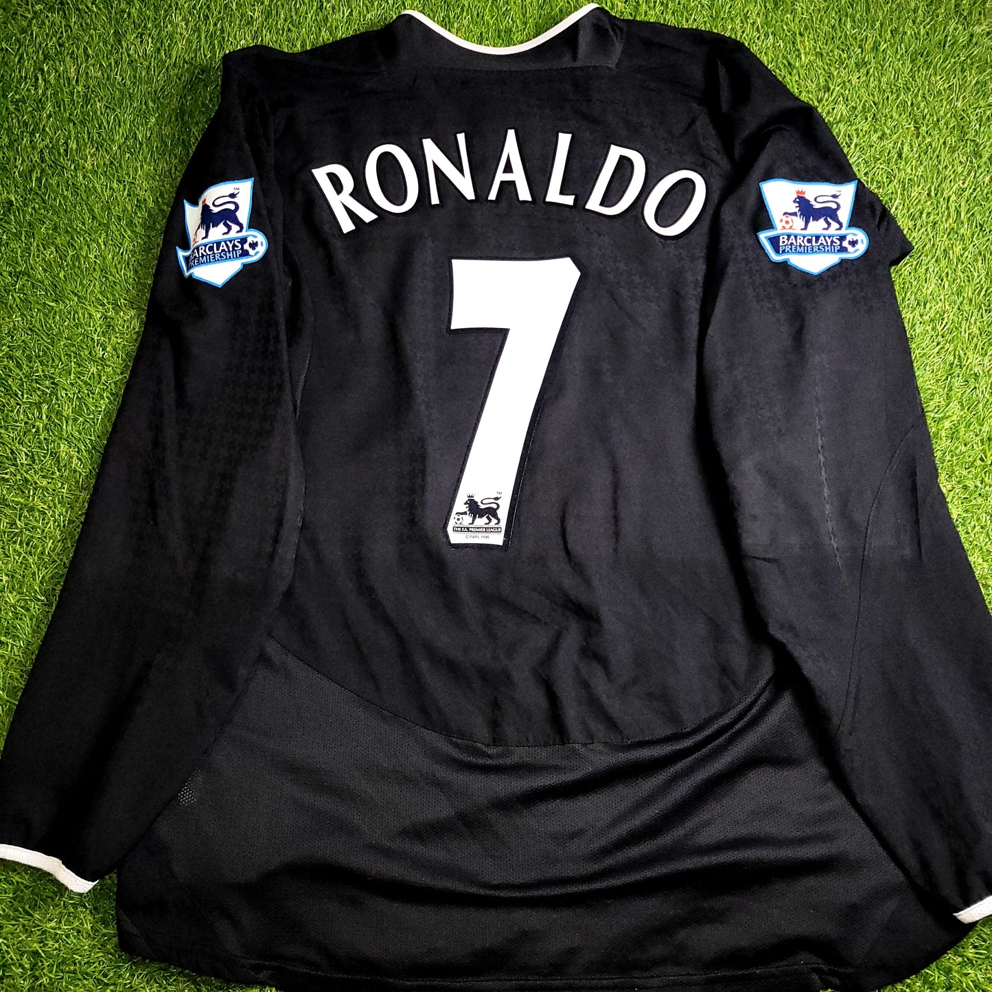 Cristiano Ronaldo Manchester United 2004 2005 Away STAND UP SPEAK UP Soccer Jersey Shirt XL SKU# 112678 - ForeverSoccerJerseys
