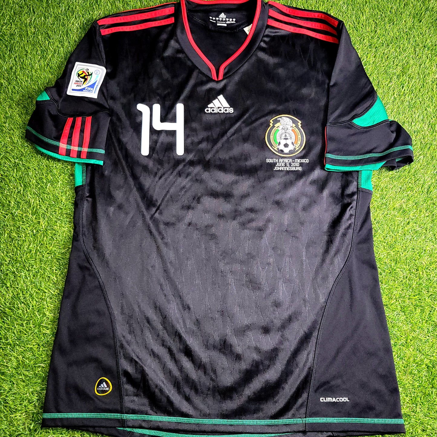 Chicharito Mexico 2010 WORLD CUP Away Black Soccer Jersey Shirt L SKU# P41397 - ForeverSoccerJerseys