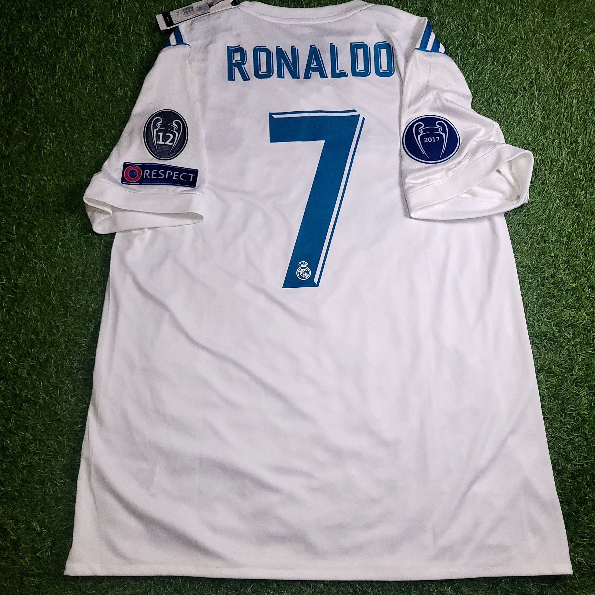 Cristiano Ronaldo Real Madrid 2017 2018 LAST GAME UEFA FINAL Soccer Jersey Shirt BNWT L SKU# AZ8059 - ForeverSoccerJerseys