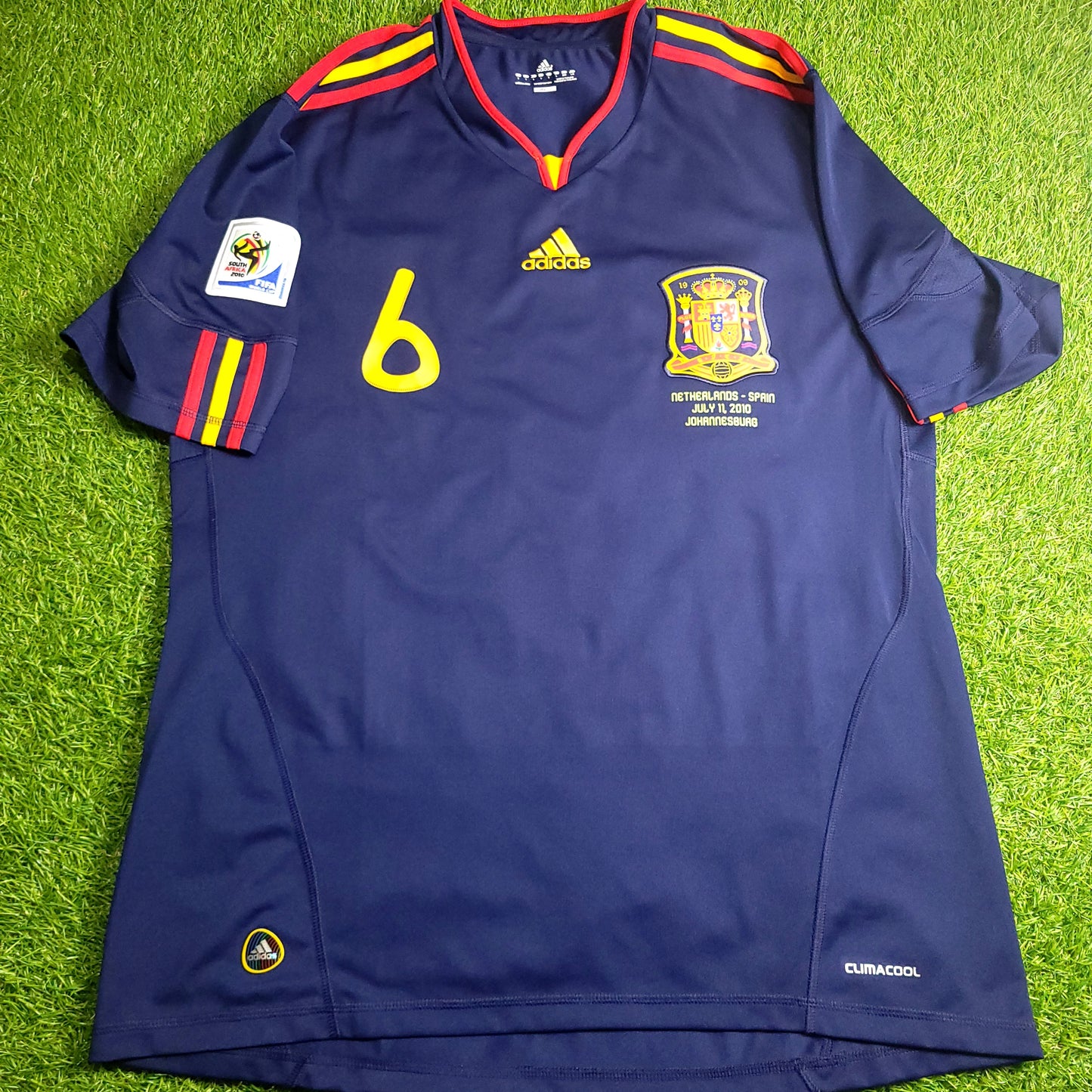 Iniesta Spain 2010 WORLD CUP FINAL Soccer Away Jersey L SKU# P47896 - ForeverSoccerJerseys