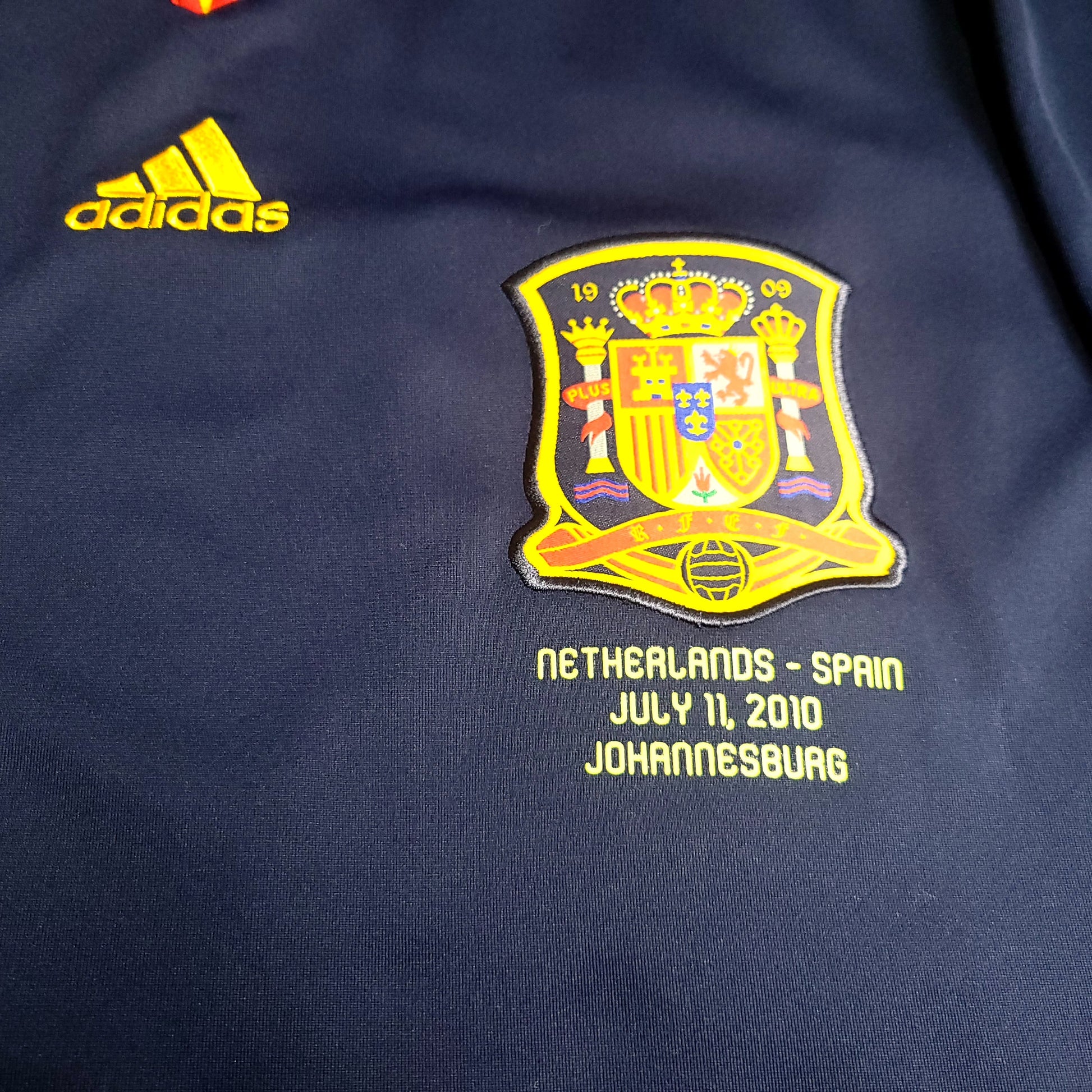 Iniesta Spain 2010 WORLD CUP FINAL Soccer Away Jersey L SKU# P47896 - ForeverSoccerJerseys