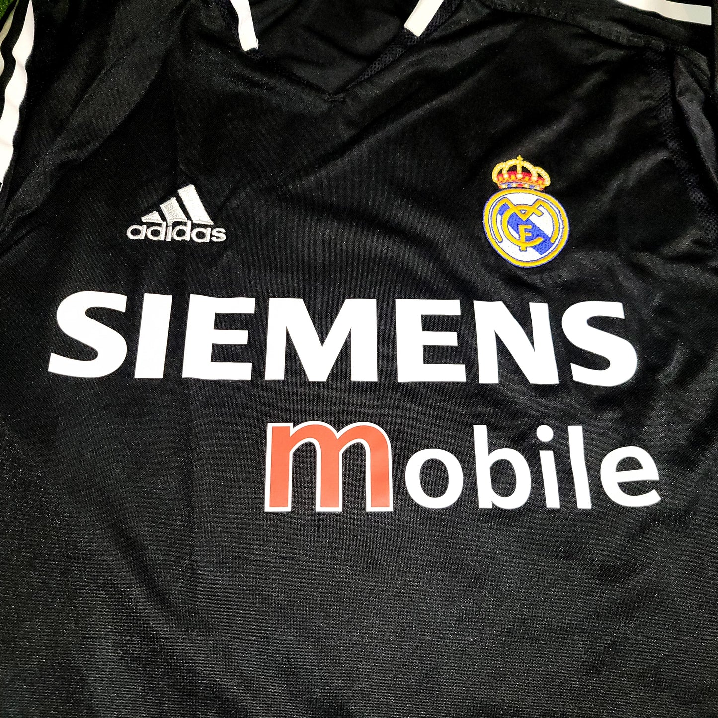 Ronaldo Real Madrid 2004 2005 Away Soccer Jersey Shirt M SKU# 367826