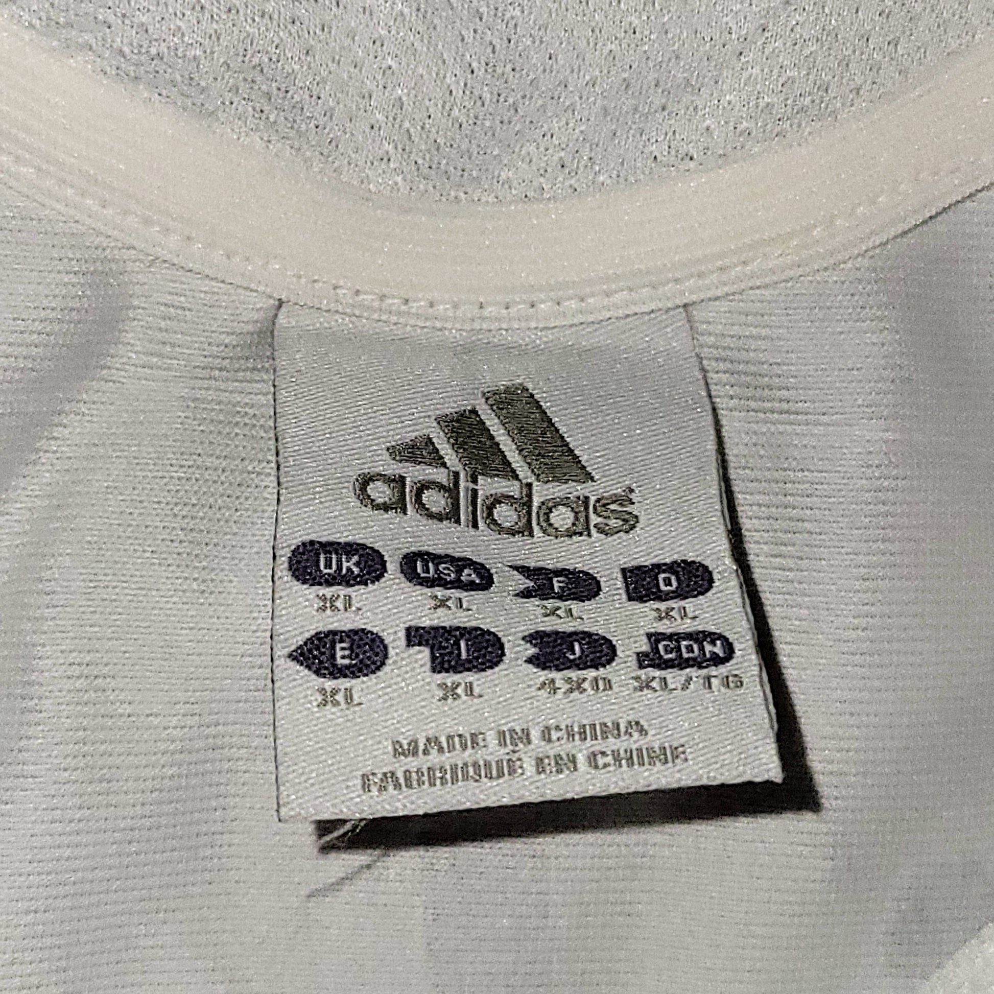 Zidane Real Madrid LAST GAME 2005 2006 Soccer Jersey Shirt XL SKU# 109879 - ForeverSoccerJerseys