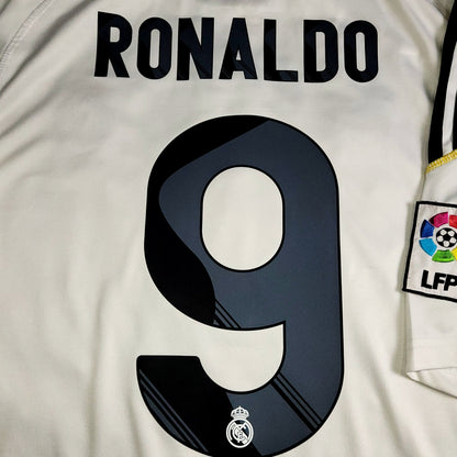 Cristiano Ronaldo Real Madrid 2009 2010 DEBUT Home Soccer Jersey L SKU# E84352 - ForeverSoccerJerseys