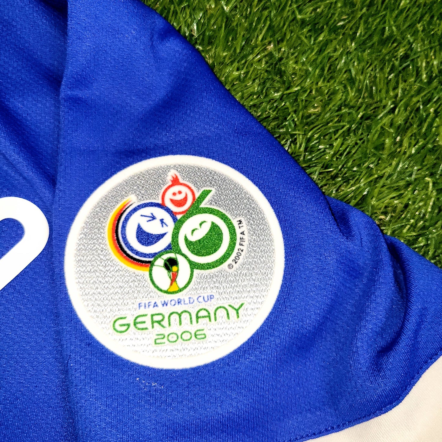 Ronaldinho Brazil 2006 WORLD CUP Away Soccer Jersey M SKU# U6DHA 103890 - ForeverSoccerJerseys