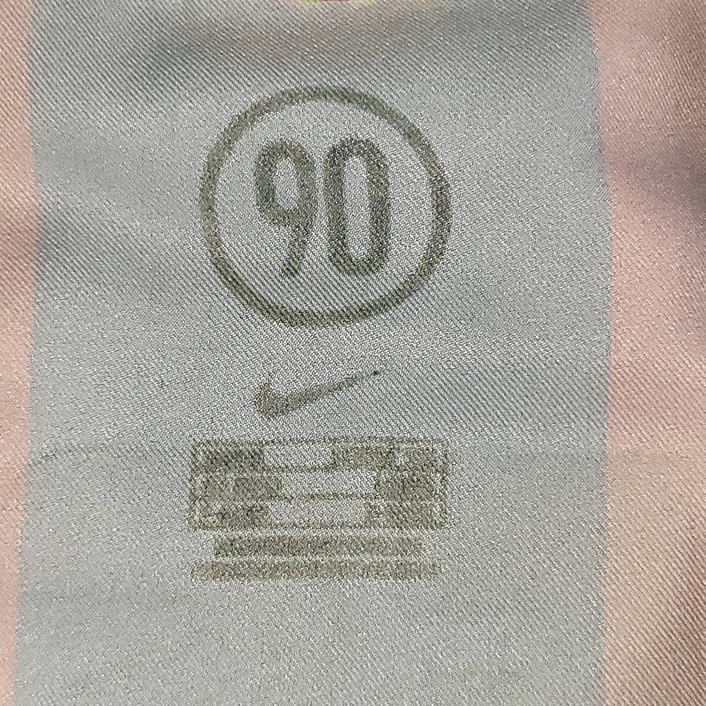 Messi Barcelona 2005 2006 Soccer Jersey M SKU# 195970 - ForeverSoccerJerseys