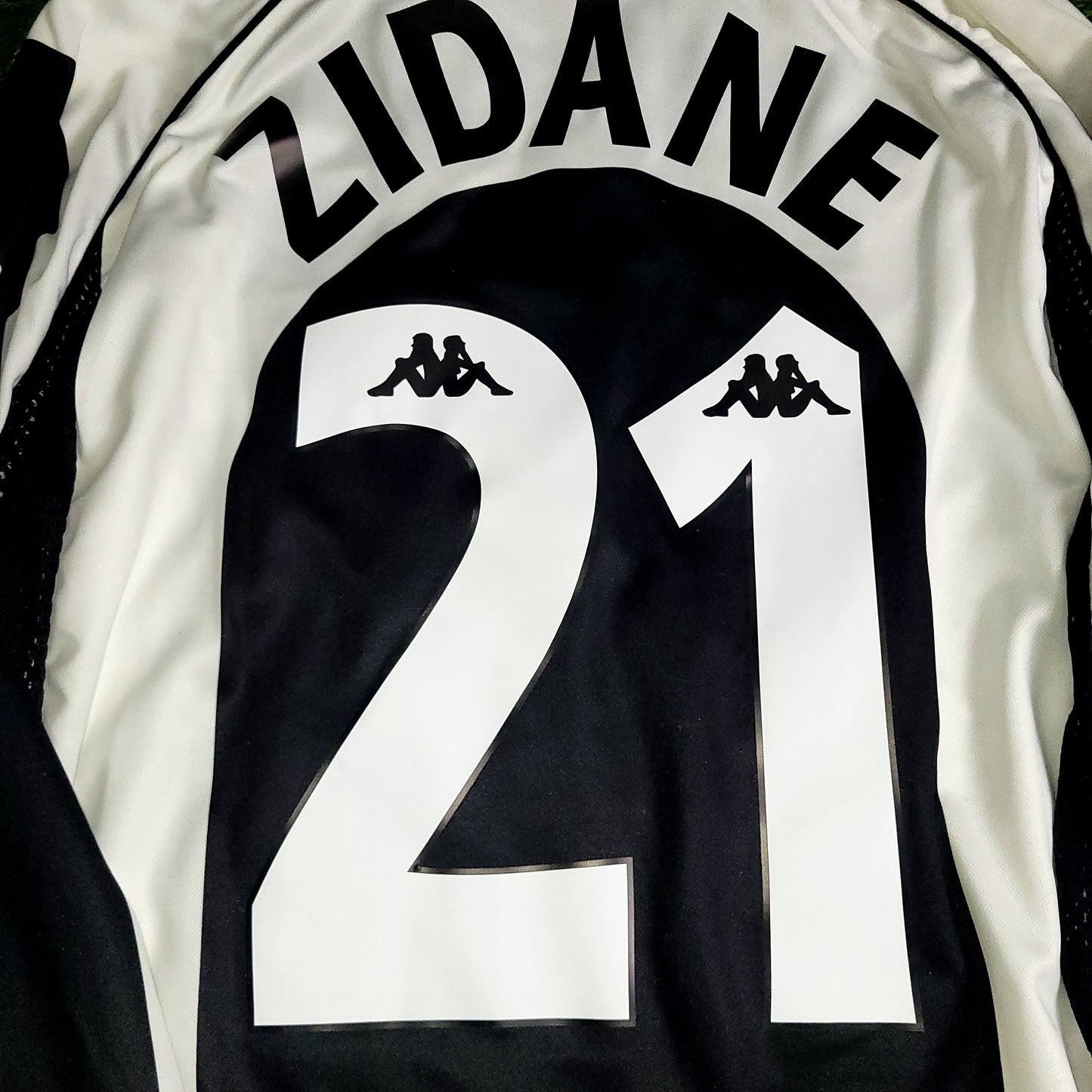 Zidane Juventus 1997 1998 Long Sleeve Kappa Soccer Jersey M