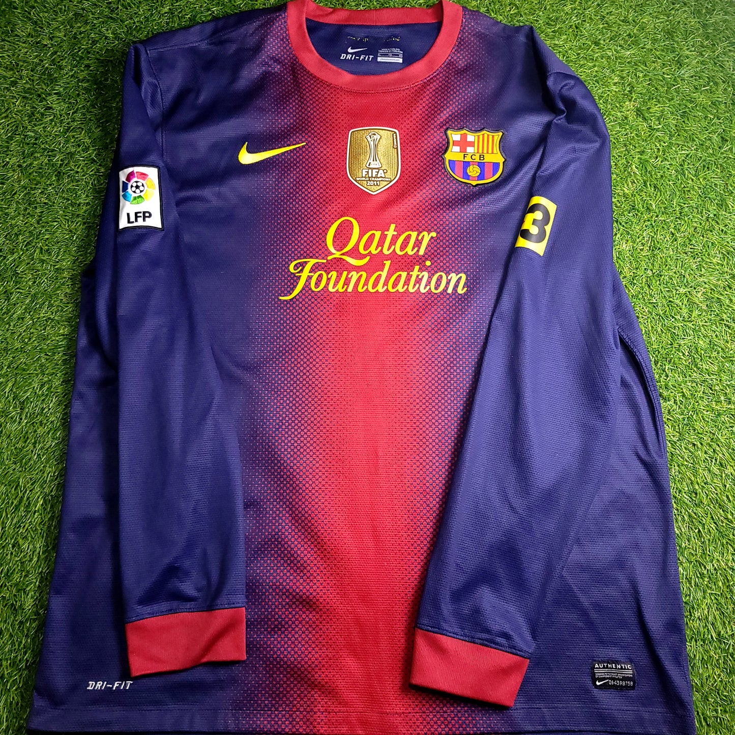 Messi Barcelona 2012 2013 Long Sleeve Soccer Jersey XL SKU# 478324-410 - ForeverSoccerJerseys