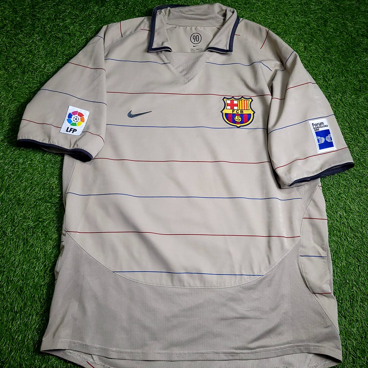 Ronaldinho Barcelona 2003 2004 DEBUT SEASON Away Soccer Jersey Shirt L SKU# 112587 - ForeverSoccerJerseys