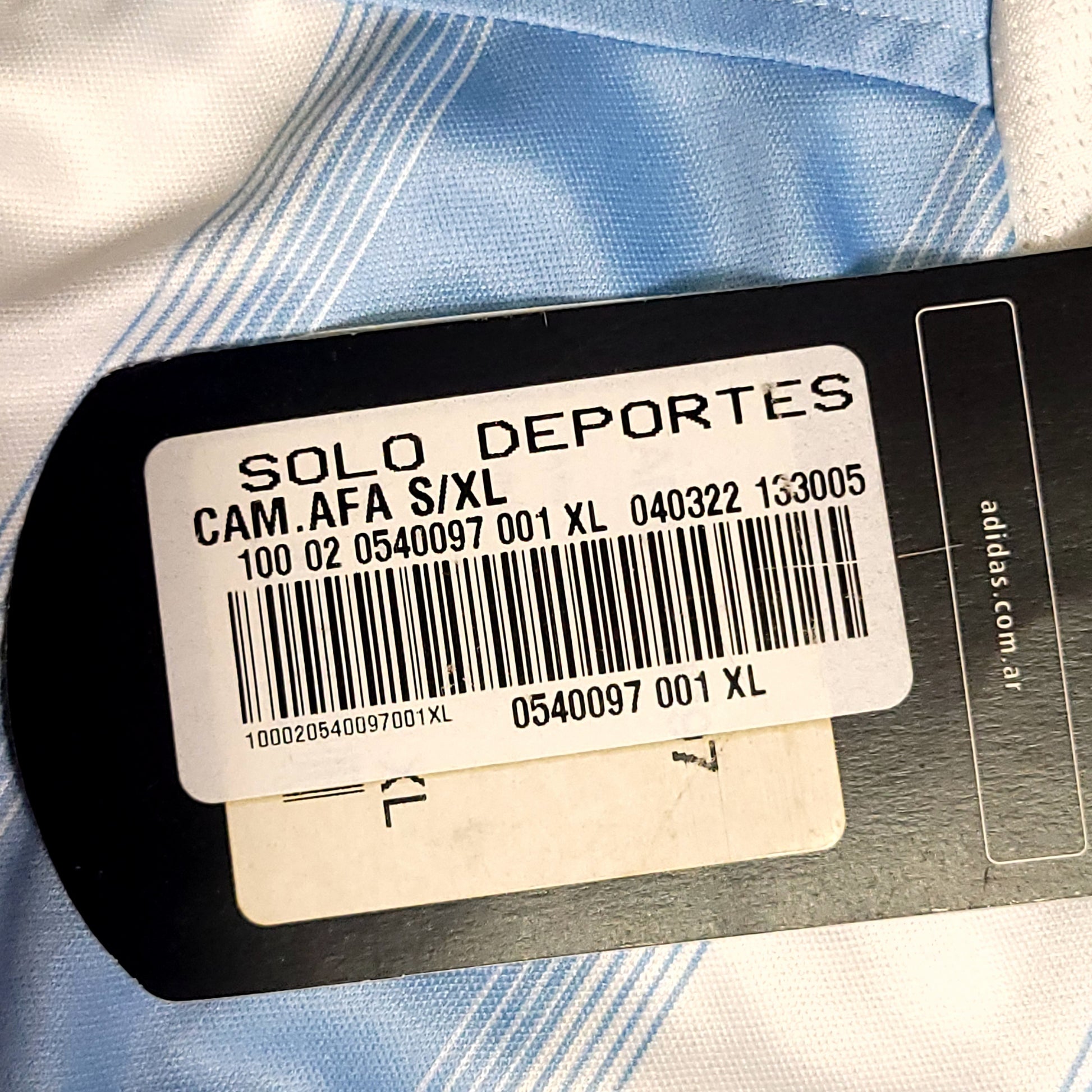 Messi Argentina 2004 2005 DEBUT Soccer Jersey BNWT XL SKU# 540097 - ForeverSoccerJerseys