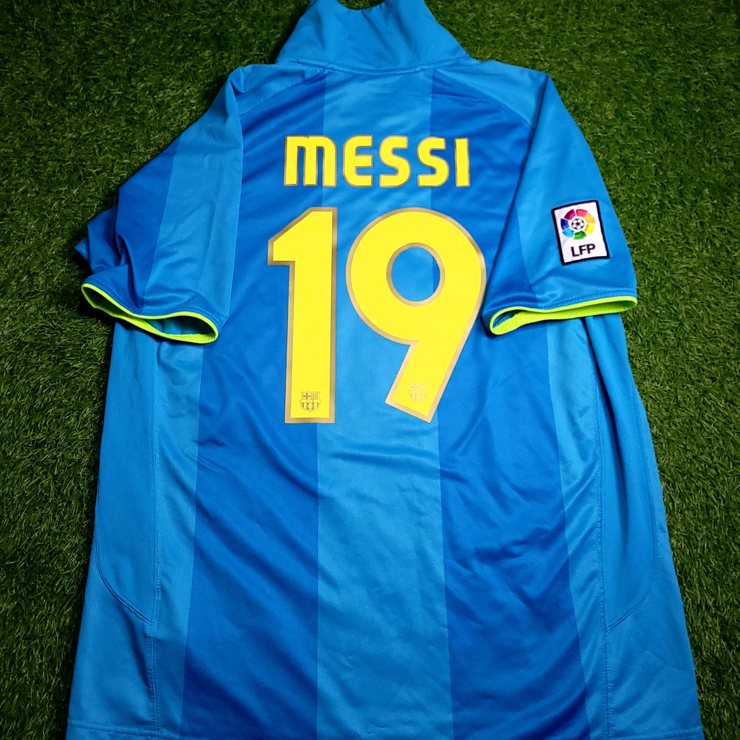 Messi Barcelona Anniversary 2007 2008 Away Soccer Jersey L SKU# 237743-414 - ForeverSoccerJerseys