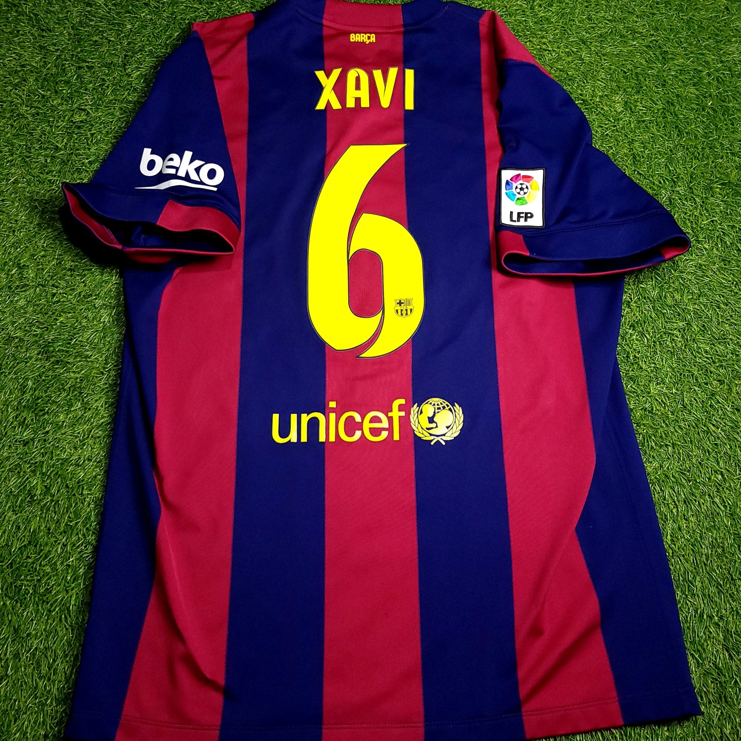 Xavi Barcelona 2014 2015 TREBLE Soccer Jersey XL SKU# 610594-422 - ForeverSoccerJerseys