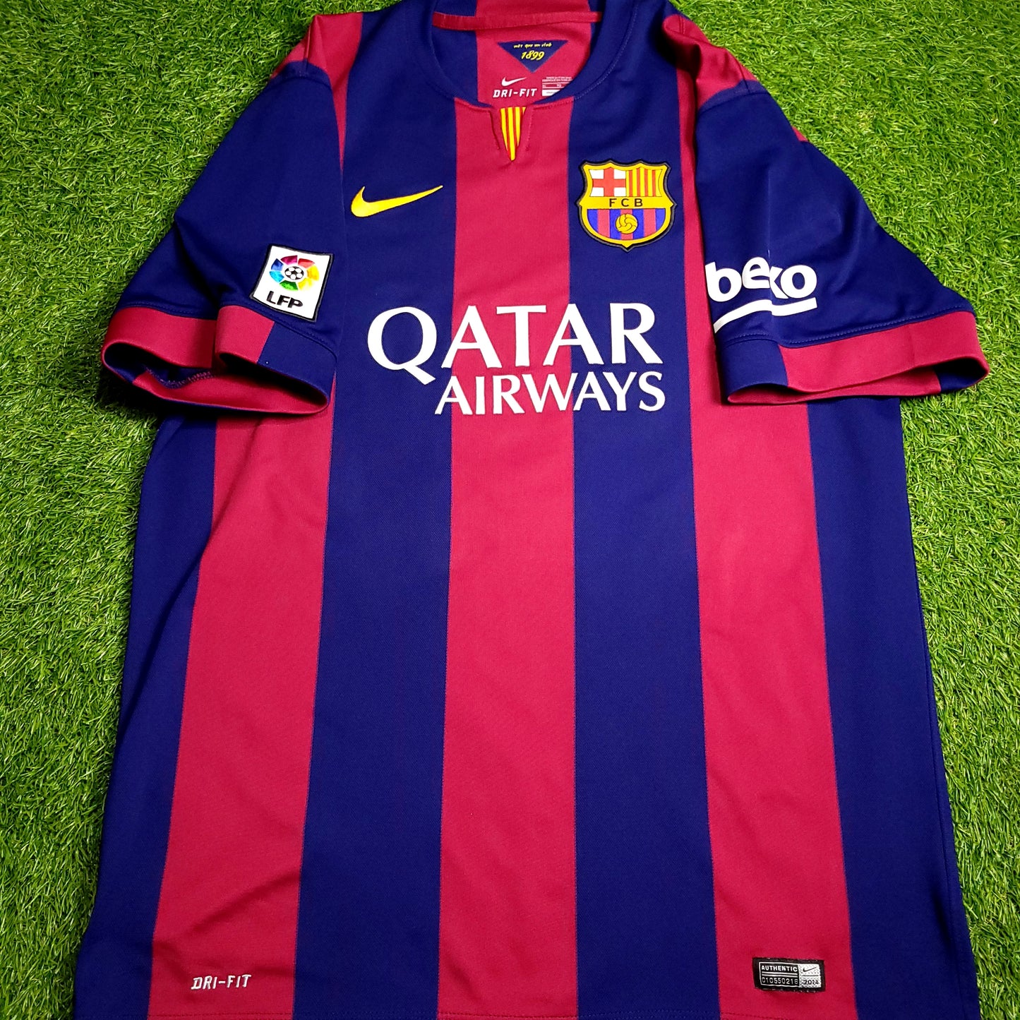 Xavi Barcelona 2014 2015 TREBLE Soccer Jersey XL SKU# 610594-422 - ForeverSoccerJerseys