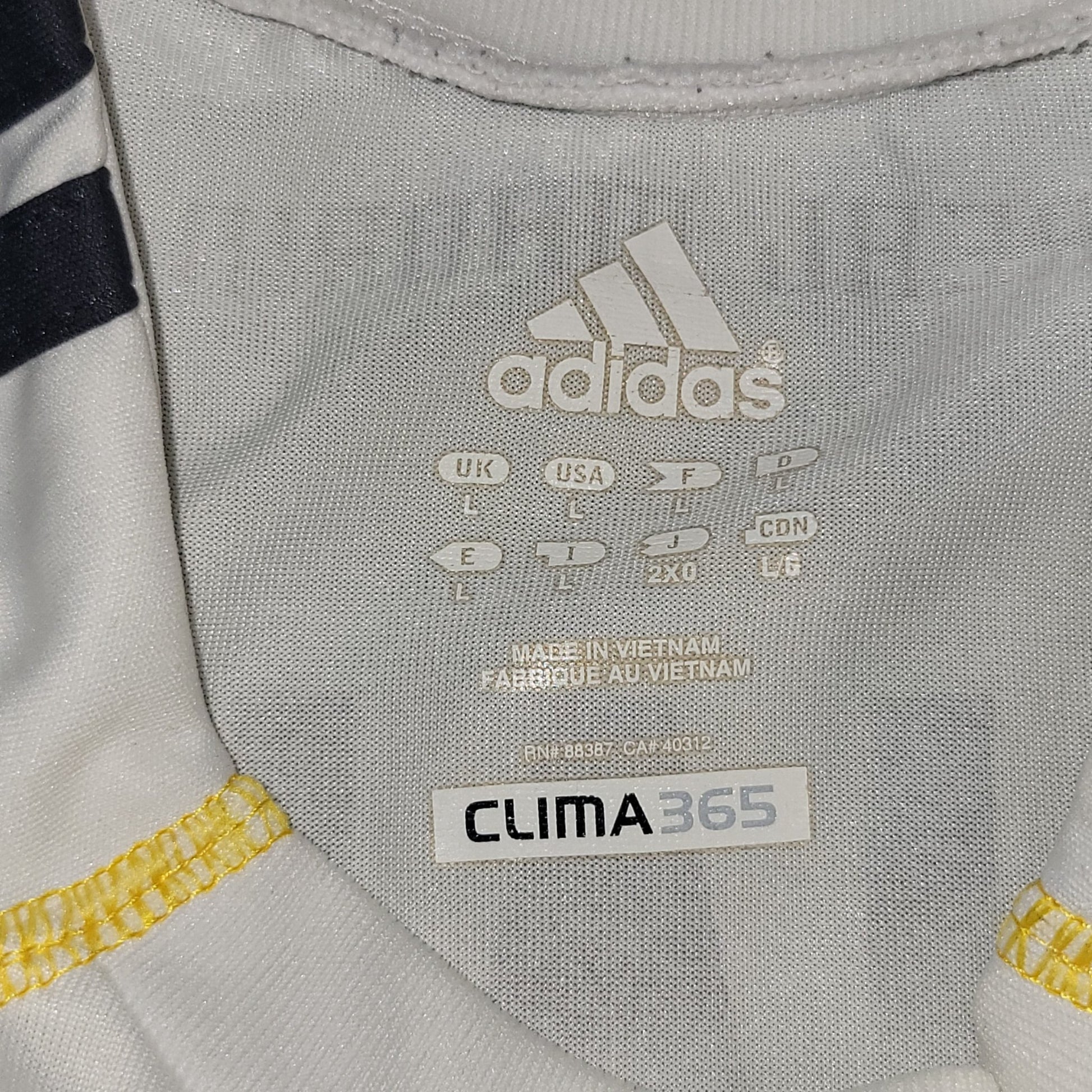 Cristiano Ronaldo Real Madrid 2009 2010 DEBUT Home Soccer Jersey Shirt L SKU# E84352 Adidas