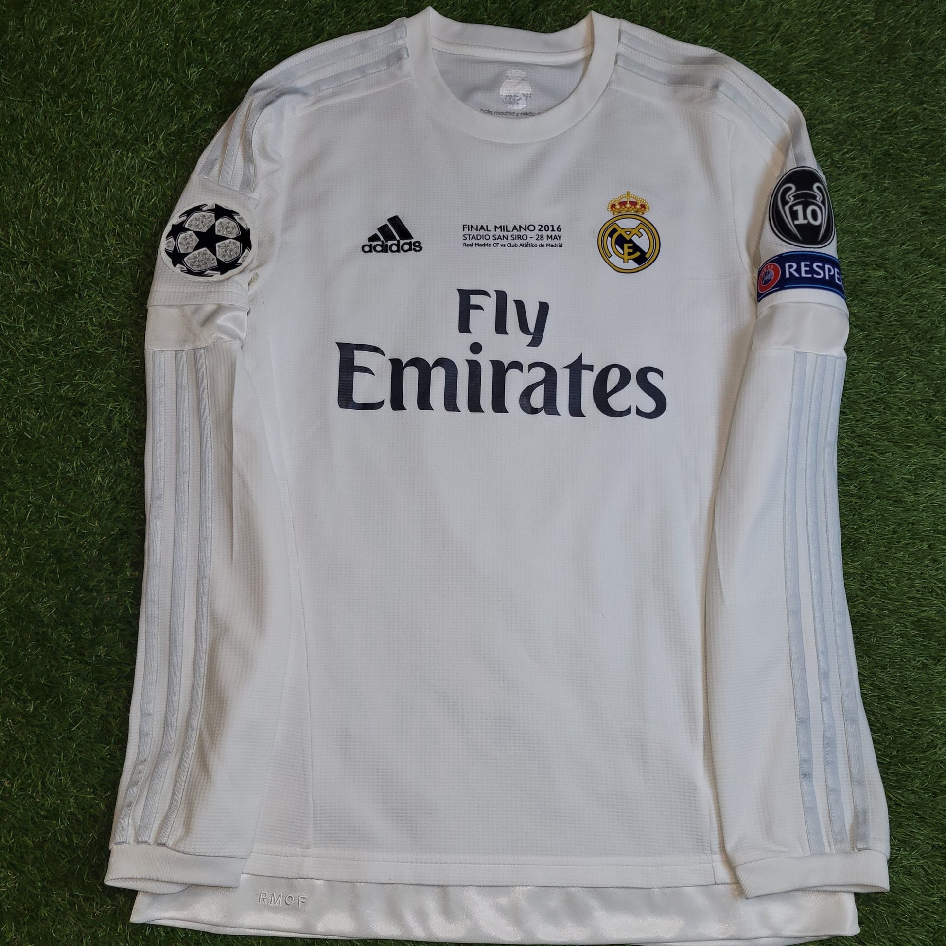 Cristiano Ronaldo Real Madrid 2015 2016 Long Sleeve UEFA FINAL Soccer Jersey Shirt L SKU# S12653 Adidas