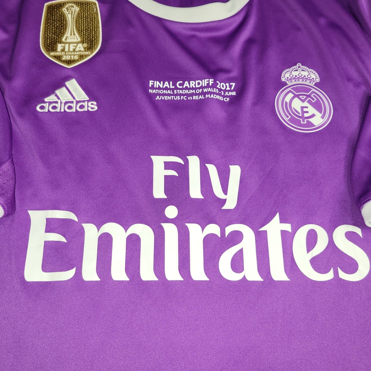 Cristiano Ronaldo Real Madrid 2016 2017 UEFA FINAL Away Soccer Jersey Shirt L SKU AI5158 Adidas