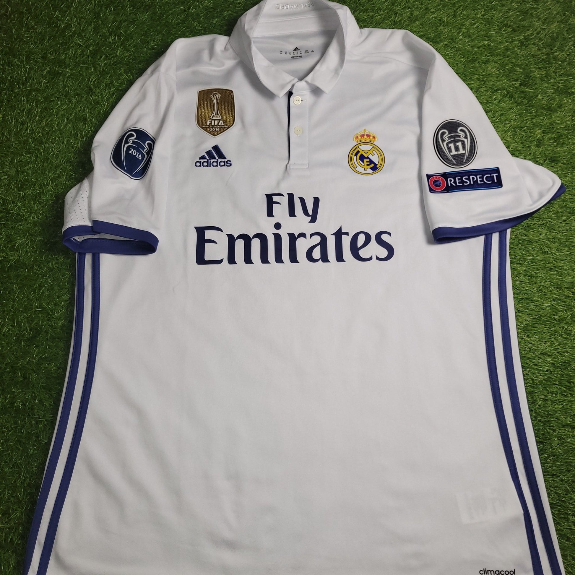 Cristiano Ronaldo Real Madrid 2016 2017 UEFA Home Soccer Jersey Shirt XL SKU AI5187 Adidas