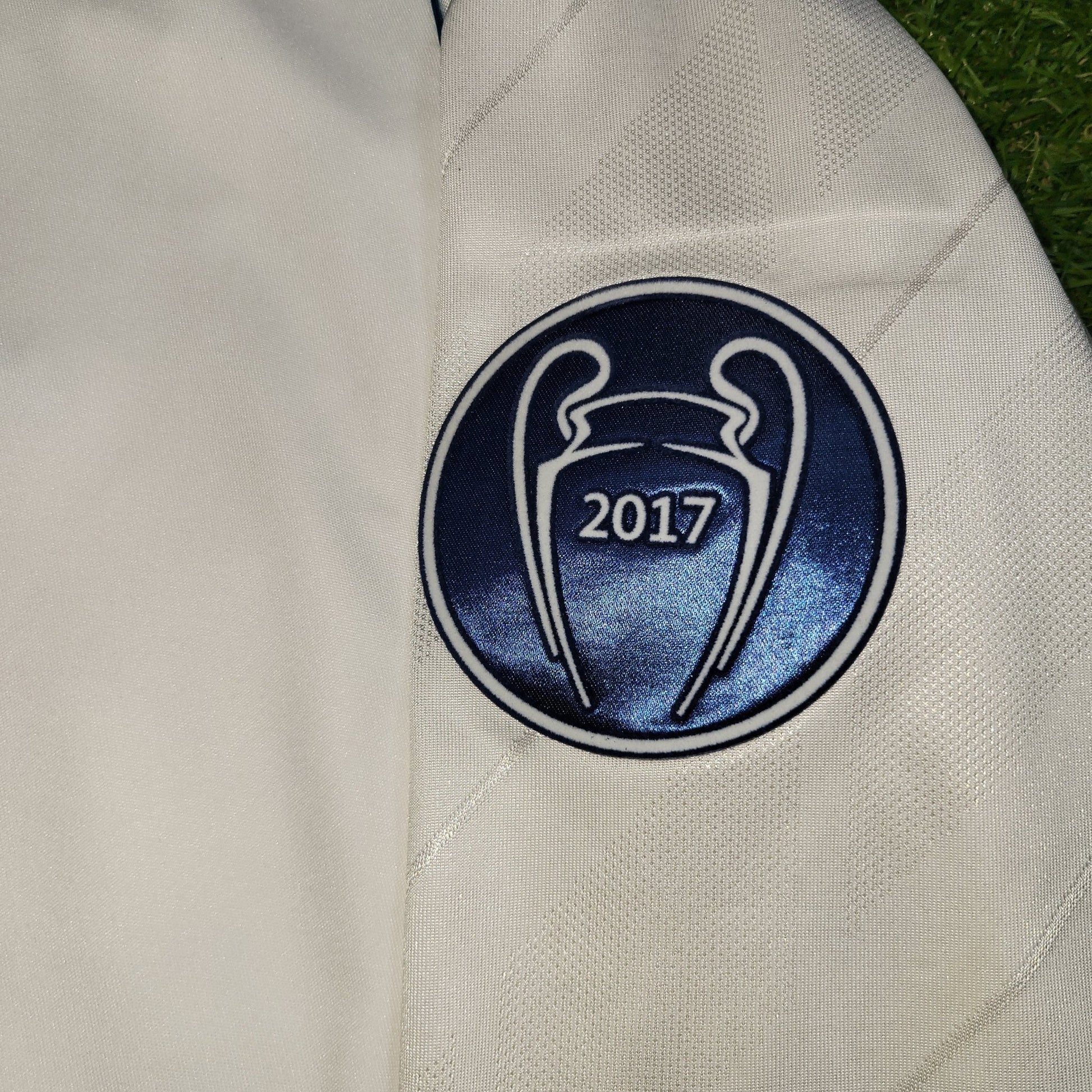 Cristiano Ronaldo Real Madrid 2017 2018 LAST GAME UEFA FINAL Long Sleeve Soccer Jersey Shirt M SKU B31106 Adidas