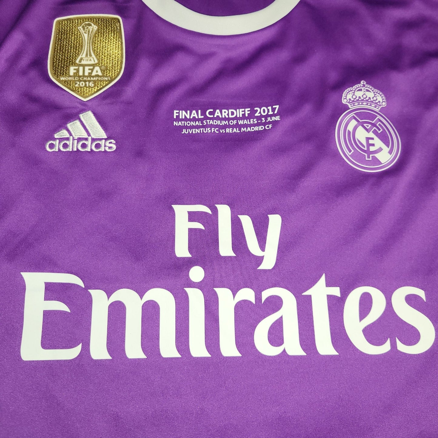 Cristiano Ronaldo Real Madrid 2016 2017 UEFA FINAL Away Soccer Jersey Shirt L SKU# AI5158