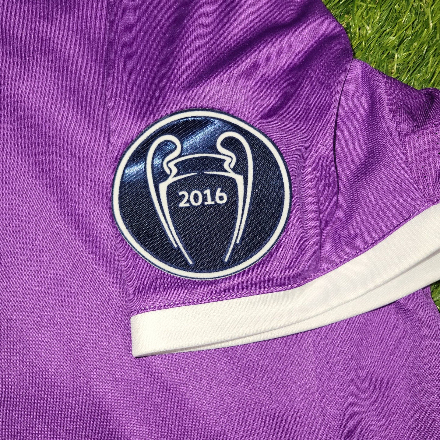 Cristiano Ronaldo Real Madrid 2016 2017 UEFA FINAL Away Soccer Jersey Shirt L SKU# AI5158