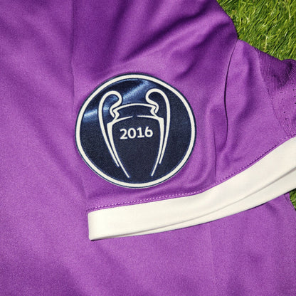 Cristiano Ronaldo Real Madrid 2016 2017 UEFA FINAL Away Soccer Jersey Shirt L SKU# AI5158
