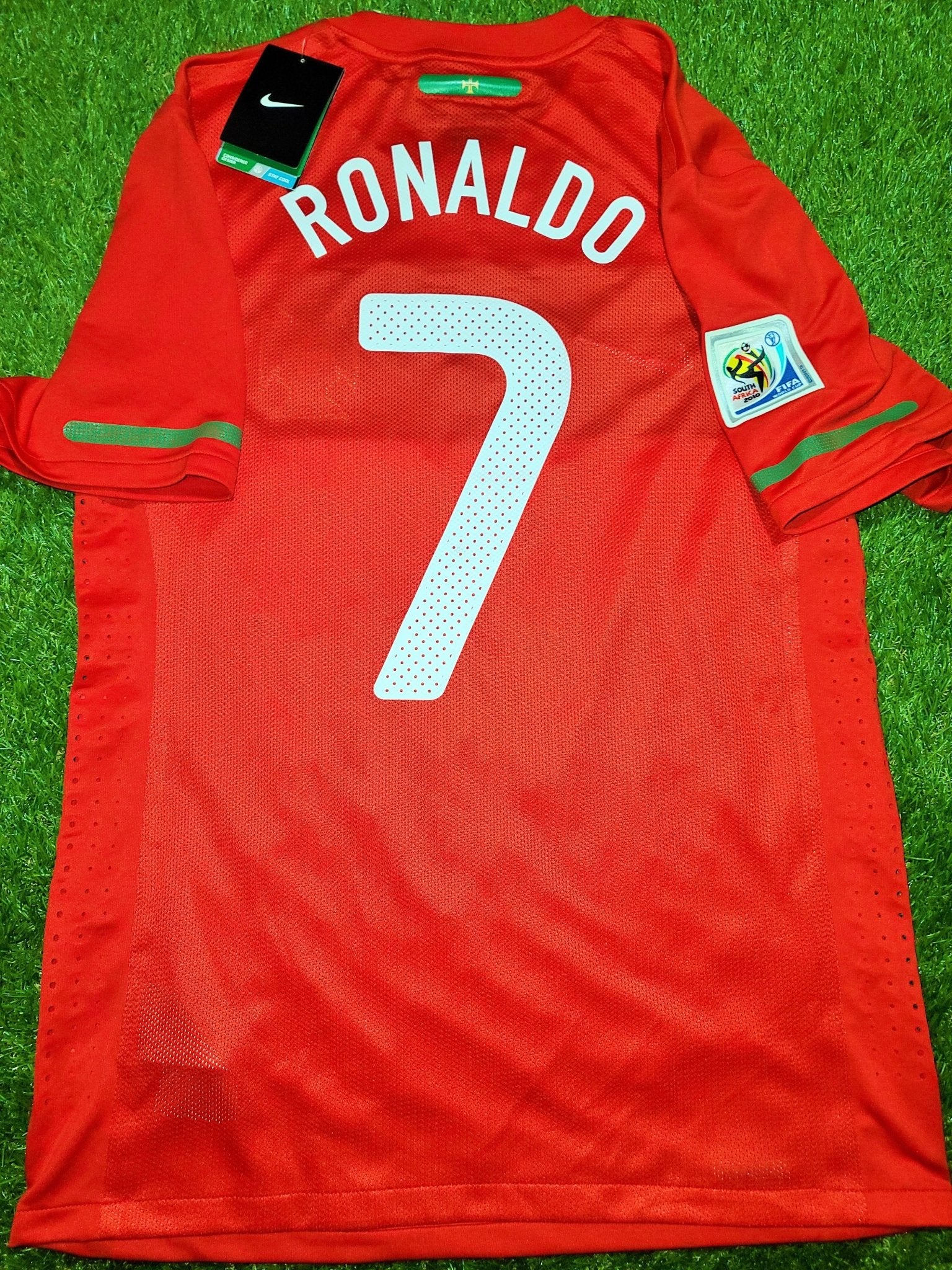 Cristiano Ronaldo Portugal 2010 WORLD CUP PLAYER ISSUE Jersey Camiseta Shirt L SKU# 381703-611 foreversoccerjerseys