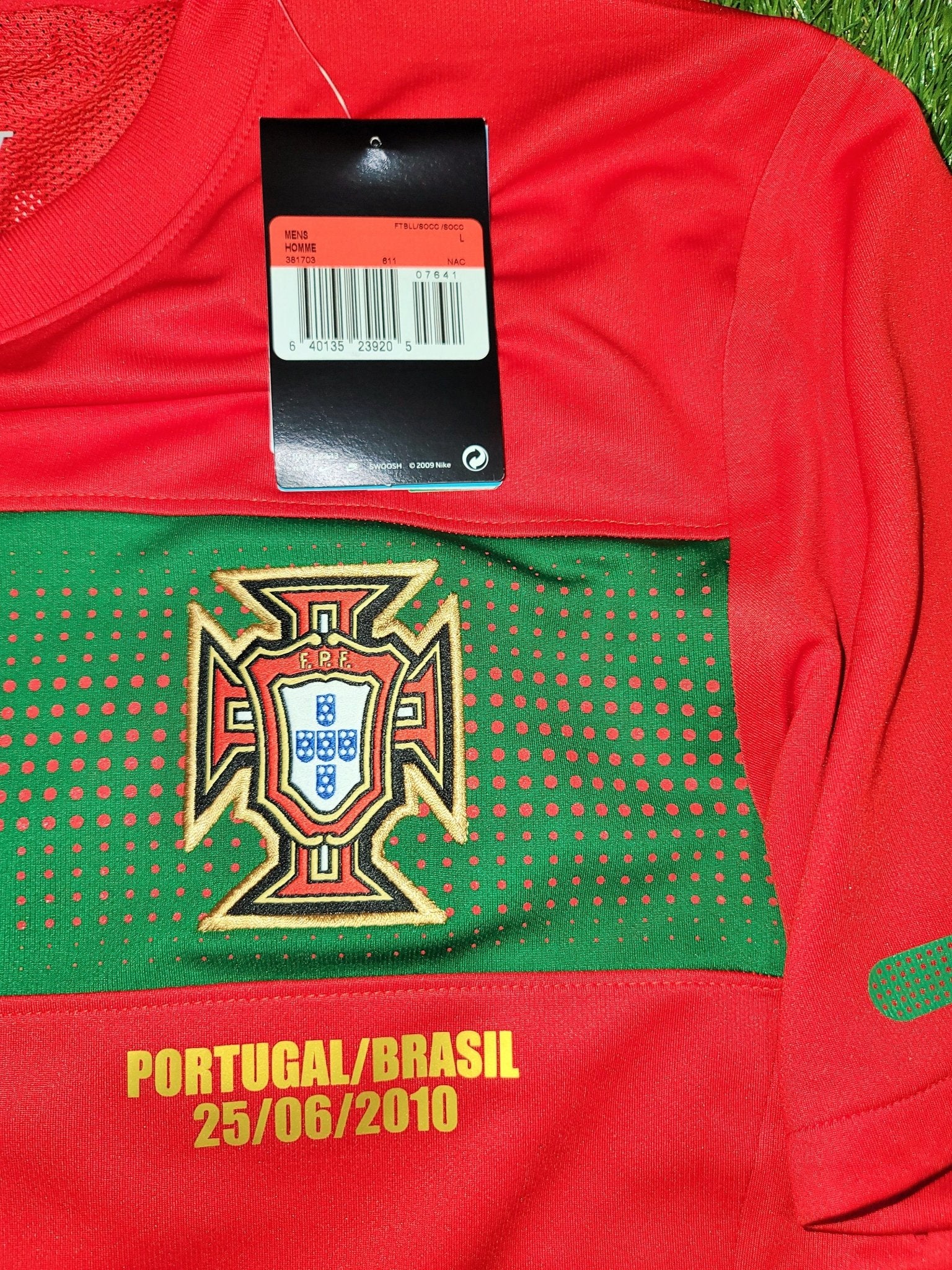 Cristiano Ronaldo Portugal 2010 WORLD CUP PLAYER ISSUE Jersey Camiseta Shirt L SKU# 381703-611 foreversoccerjerseys