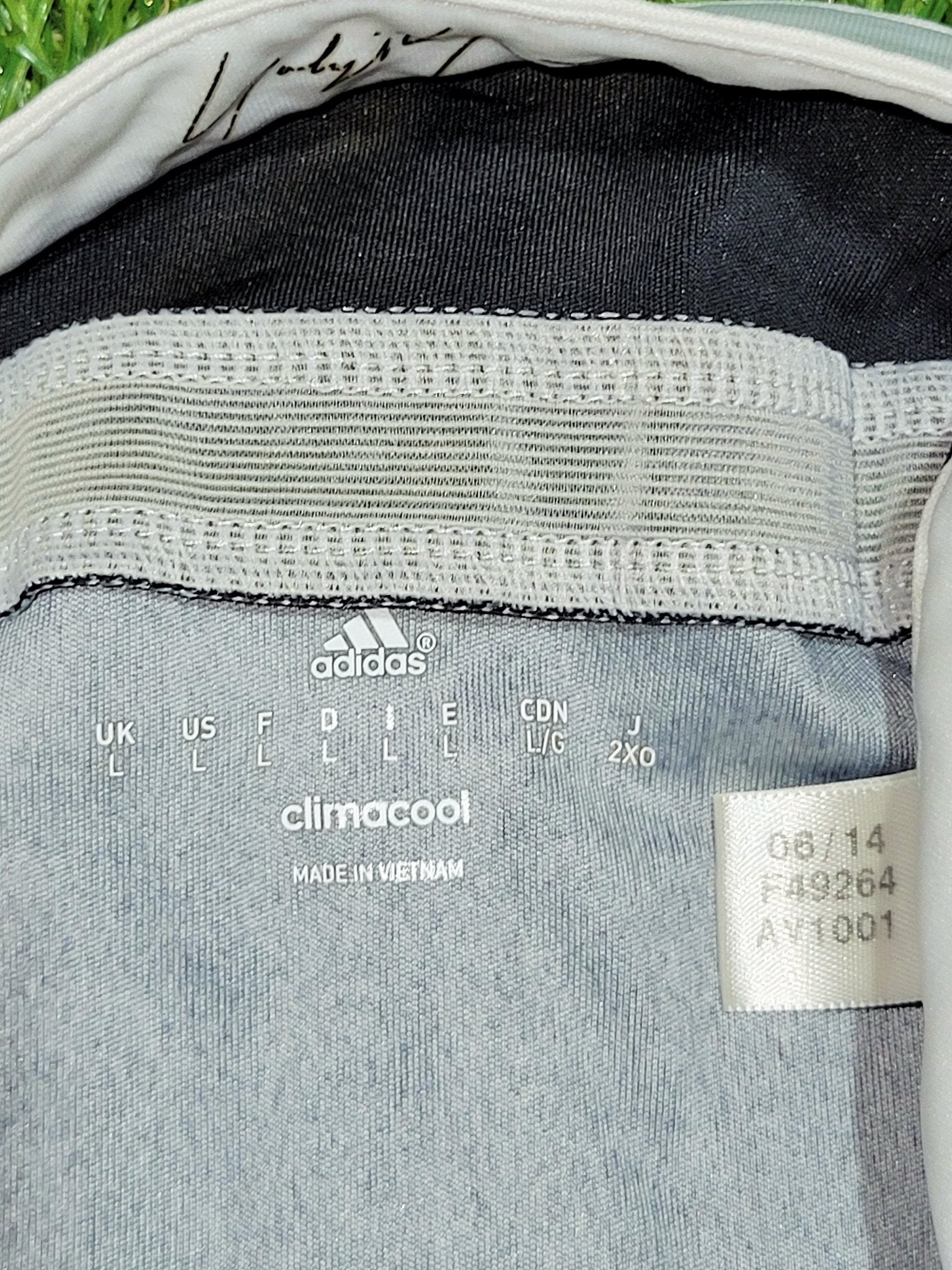 Cristiano Ronaldo Real Madrid 2014 2015 Yamamoto Dragon Y-3 UEFA Third Soccer Jersey Shirt L SKU# F49264 Adidas