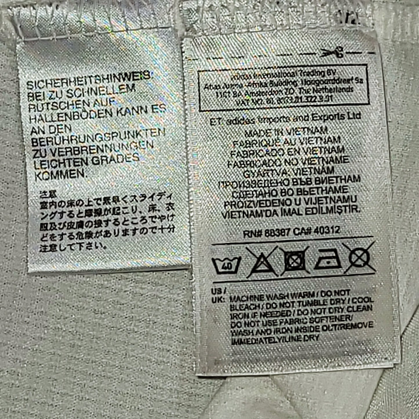 Cristiano Ronaldo Real Madrid 2015 2016 Long Sleeve Jersey Camiseta Shirt Maglia L SKU# S12653 foreversoccerjerseys