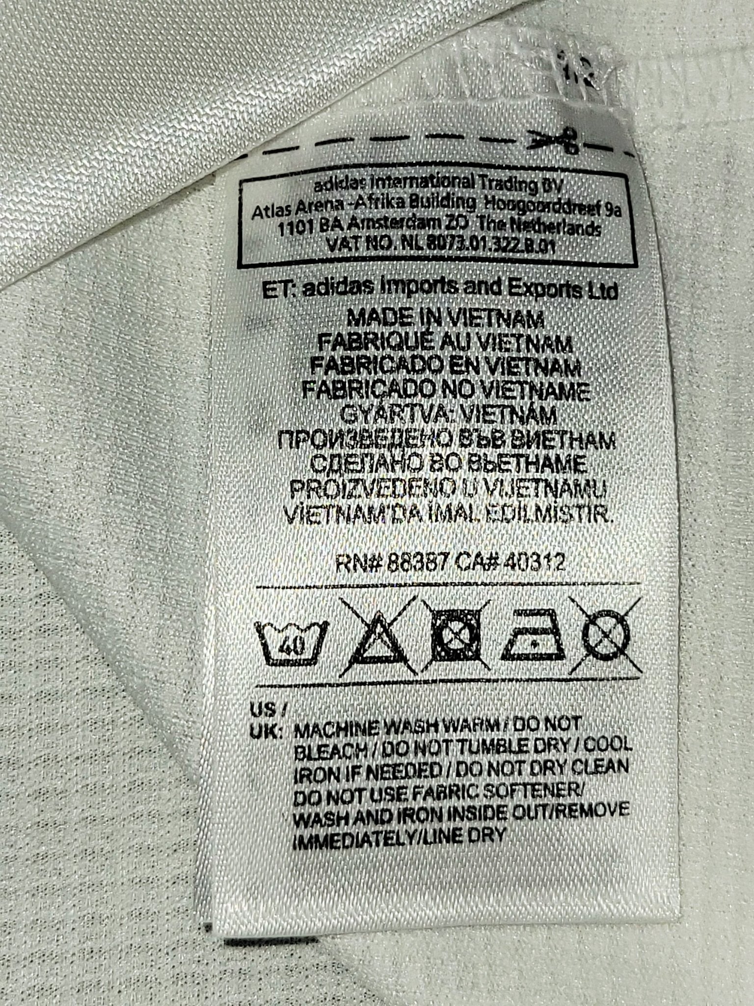 Cristiano Ronaldo Real Madrid 2015 2016 UEFA Home Jersey Camiseta Shirt L SKU# AK2496 foreversoccerjerseys