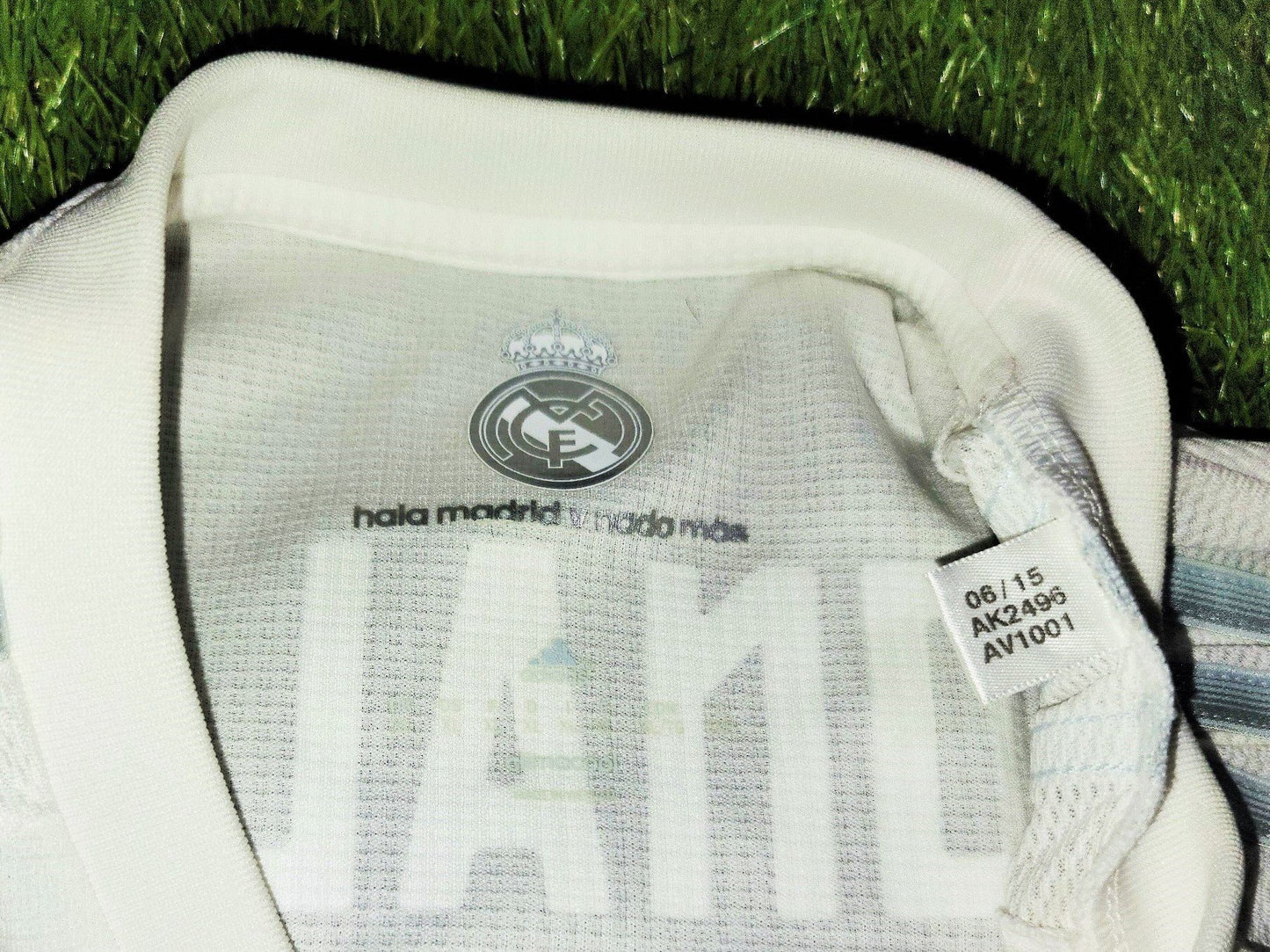 Cristiano Ronaldo Real Madrid 2015 2016 UEFA Home Jersey Camiseta Shirt Maglia XL SKU# AK2496 foreversoccerjerseys