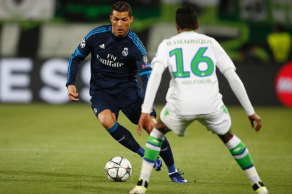 Cristiano Ronaldo Real Madrid 2015 2016 UEFA Third Soccer Jersey Shirt L SKU# S12676 Adidas