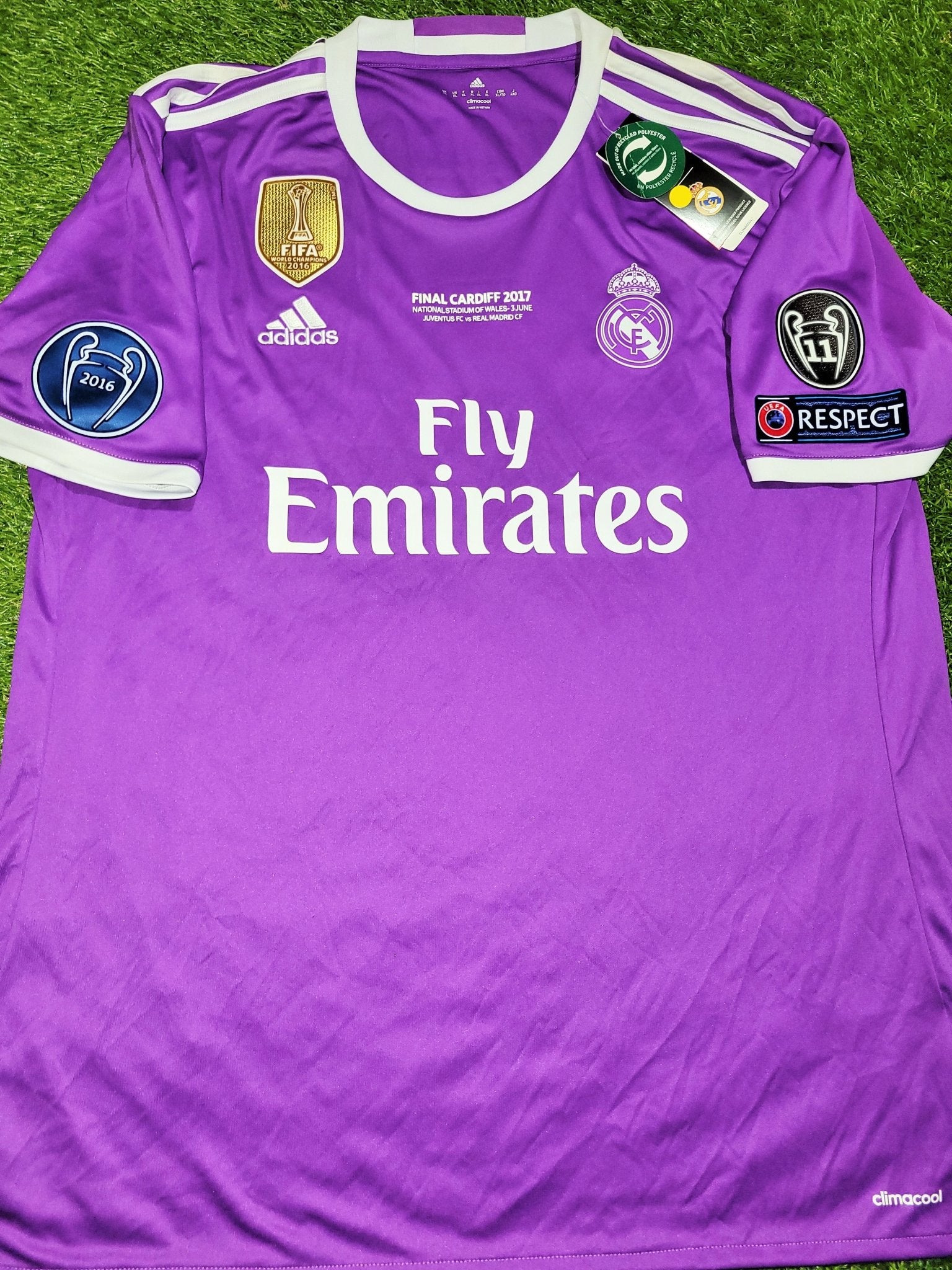 Cristiano Ronaldo Real Madrid 2016 2017 UEFA FINAL Purple Away Soccer Jersey Shirt BNWT XL SKU# AI5158 Adidas