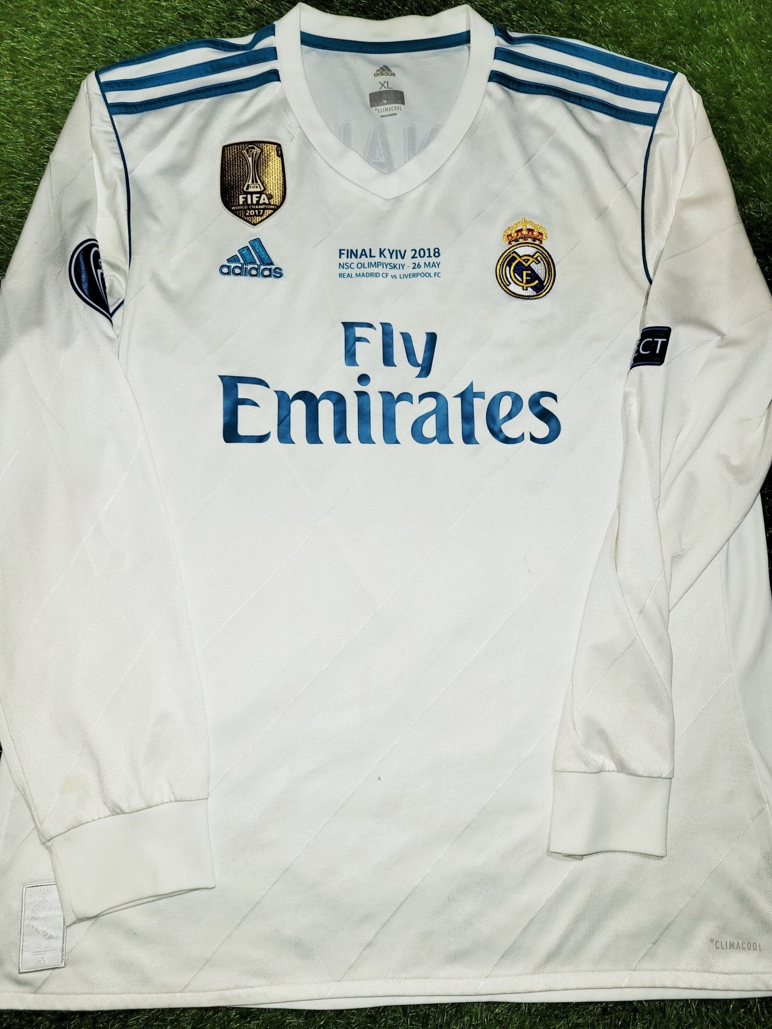 Cristiano Ronaldo Real Madrid 2017 2018 LAST GAME UEFA FINAL Long Sleeve Soccer Jersey Shirt XL SKU# B31106 Adidas