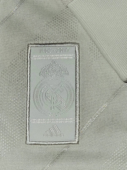 Cristiano Ronaldo Real Madrid 2017 2018 Long Sleeve Soccer Jersey Shirt L SKU# B31106 Adidas