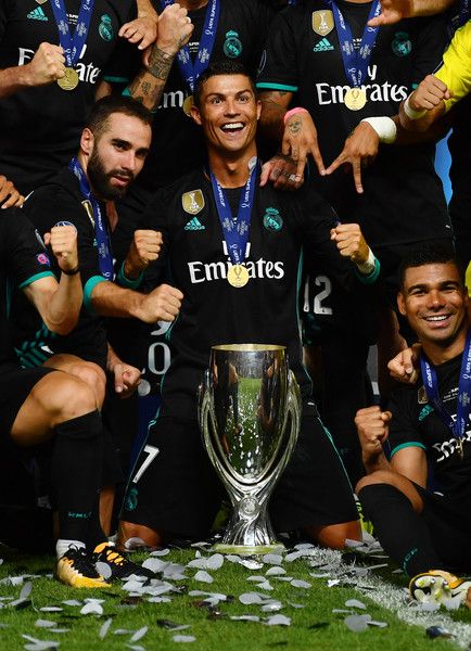 Cristiano Ronaldo Real Madrid 2017 2018 UEFA SUPER CUP FINAL Long Sleeve Away Jersey Shirt M SKU# B31088 Adidas