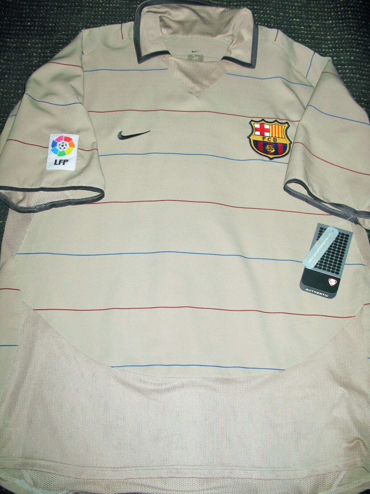 Giuly Barcelona 2004 2005 Jersey Shirt Camiseta Maillot L BNWT - foreversoccerjerseys