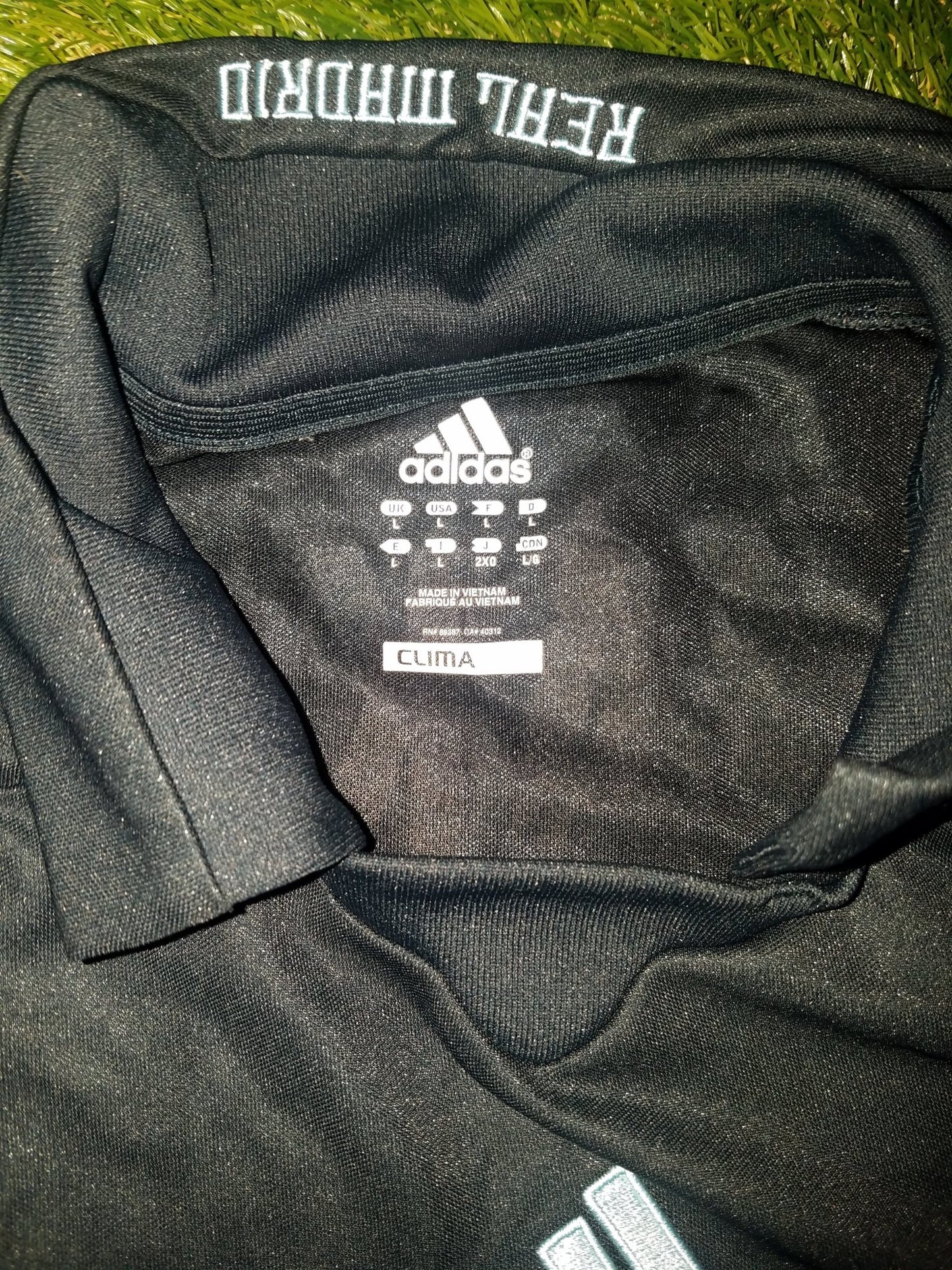 Kaka Real Madrid 2009 2010 DEBUT SEASON Jersey Shirt Camiseta L E84339 AV1001 foreversoccerjerseys