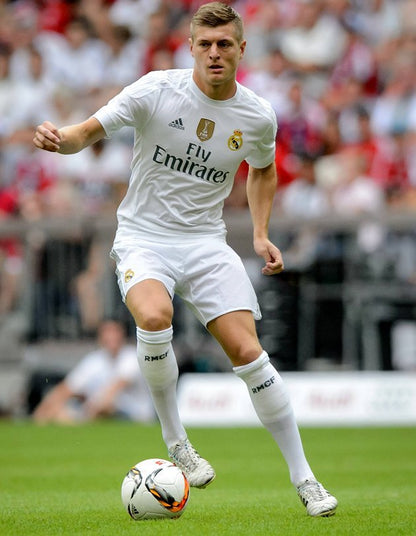 Kroos Real Madrid 2015 2016 Home Jersey Camiseta Shirt Trikot XL SKU# AK2494 foreversoccerjerseys