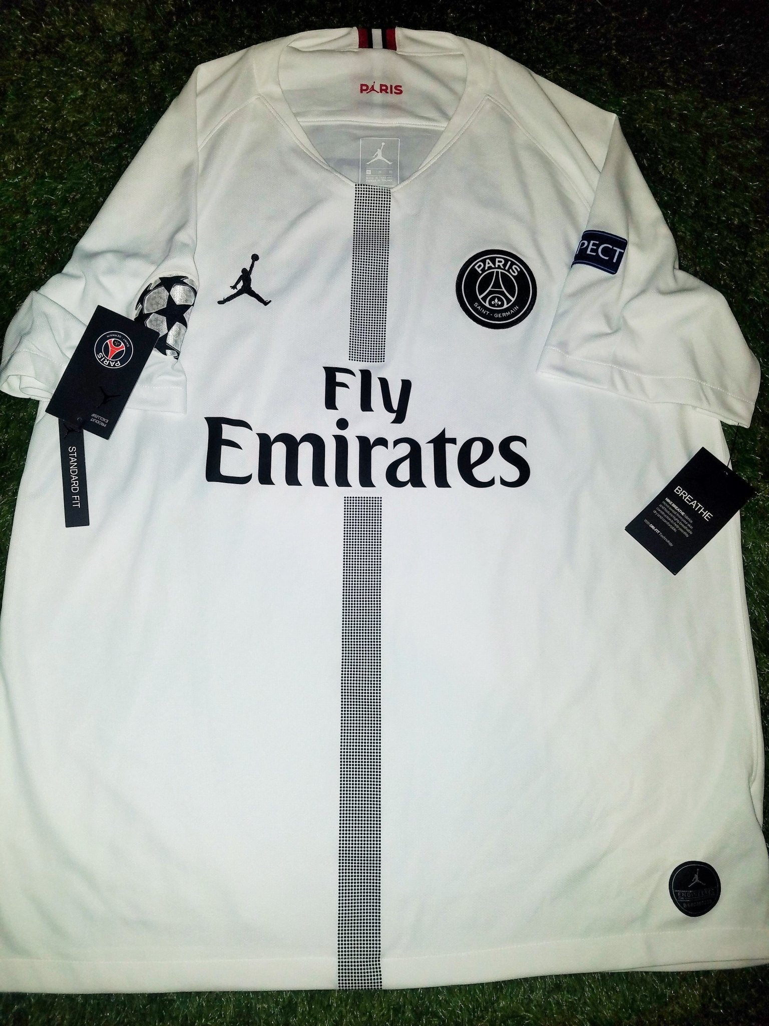 Mbappe Psg Paris Saint Germain JORDAN 2018 2019 White Jersey SKU# 919010-102 XL BNWT foreversoccerjerseys