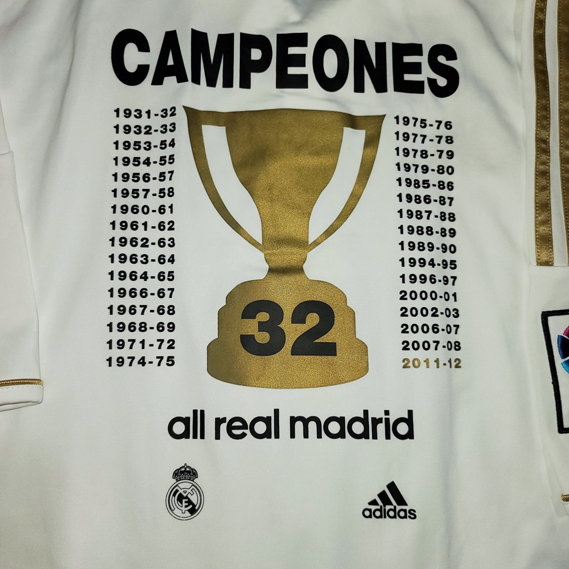 Real Madrid 2011 2012 LA LIGA CHAMPIONS Home Jersey Shirt Camiseta XL SKU# V13659 foreversoccerjerseys